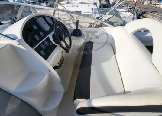 RIO YACHTS - RIO 700 CRUISER - 12