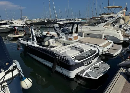 CENTURION BOATS - CENTURION RI 265 - 5