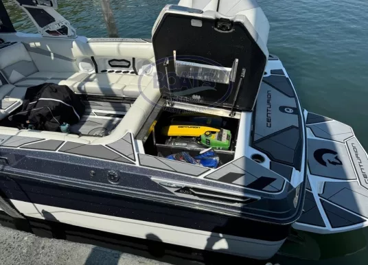 CENTURION BOATS - CENTURION RI 265 - 6