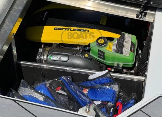 CENTURION BOATS - CENTURION RI 265 - 7