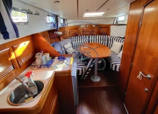 BENETEAU - OMBRINE 900 - 9