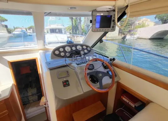 RIVIERA - RIVIERA 33 FLY - 12