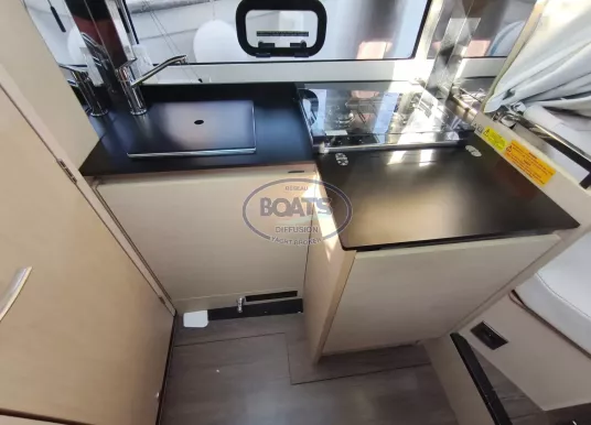 JEANNEAU - LEADER 30 - 4