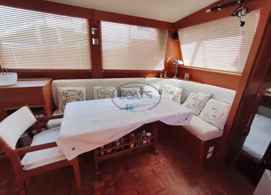 GRAND BANKS - MY 42 - 2