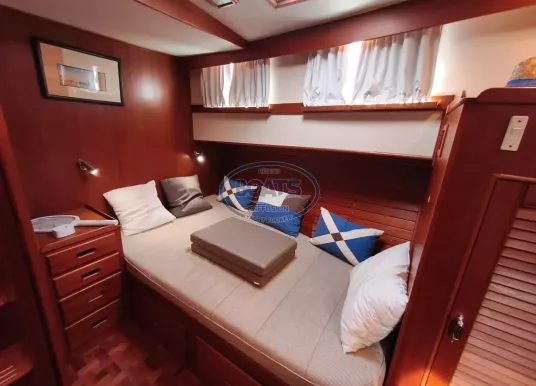 GRAND BANKS - MY 42 - 11