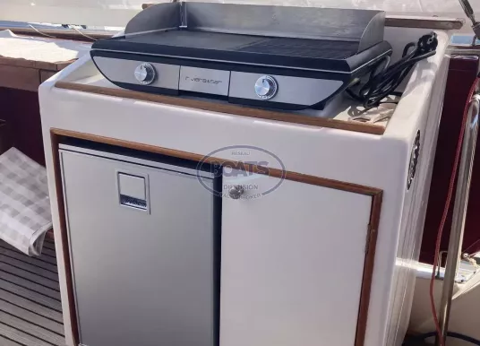 GRAND BANKS - MY 42 - 8