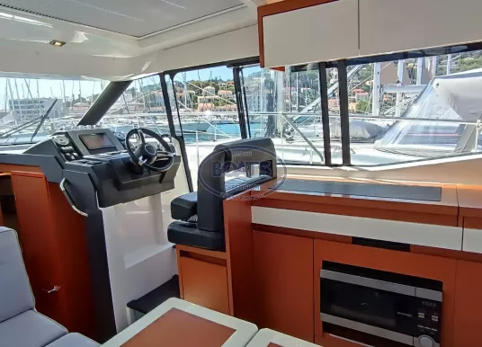 JEANNEAU - NC 37 - 8