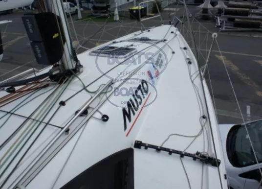 JEANNEAU - SUN FAST 3300 - 4