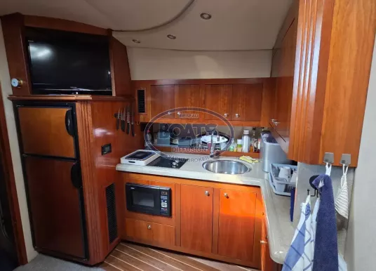 CRUISERS YACHTS - CRUISERS YACHT 440 - 9