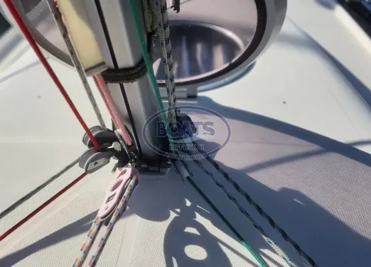 B2 MARINE - DJINN 7 - 10