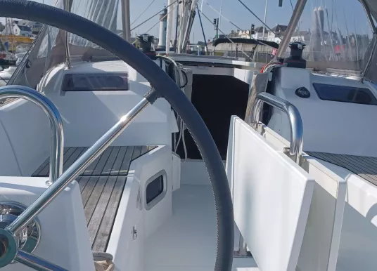 BENETEAU - OCEANIS 34.1 - 8