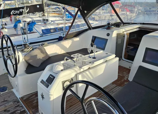 JEANNEAU - SUN ODYSSEY 410 - 14