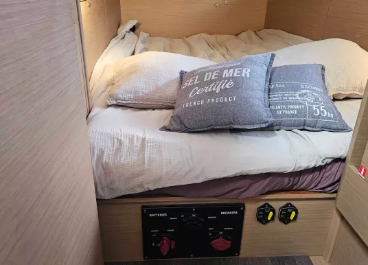 JEANNEAU - SUN ODYSSEY 410 - 25