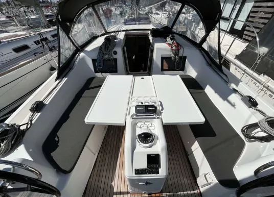 JEANNEAU - SUN ODYSSEY 410 - 8