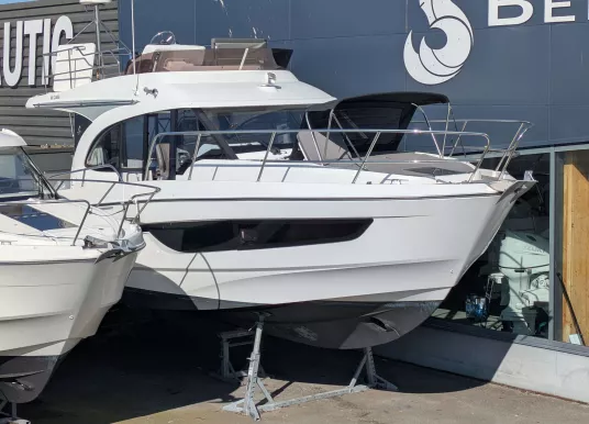 BENETEAU - ANTARES 11 FLY - 2