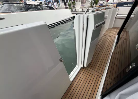 BENETEAU - SWIFT TRAWLER 37 FLY - 16