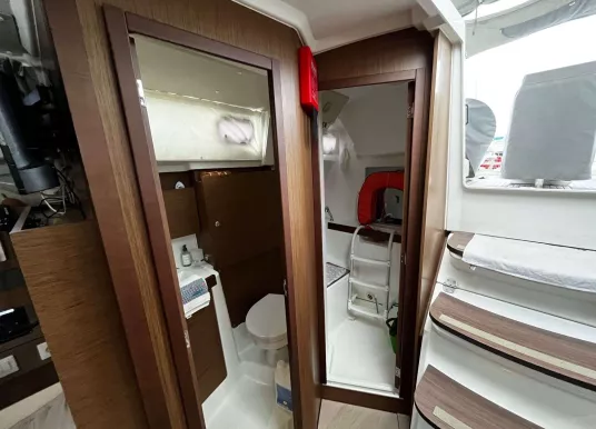 BENETEAU - OCEANIS 38.1 - 15