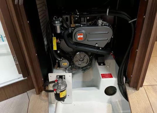 BENETEAU - OCEANIS 38.1 - 16