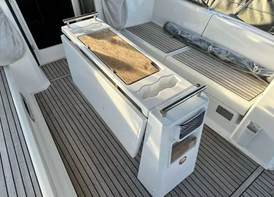 BENETEAU - OCEANIS 38.1 - 6