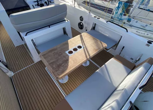 BENETEAU - FLYER 9 SPACEDECK - 8