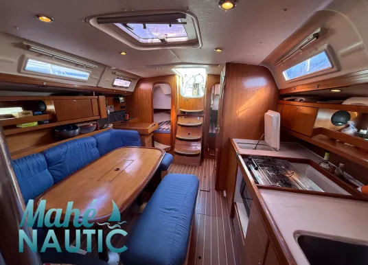 DUFOUR YACHTS - DUFOUR 365 - 12