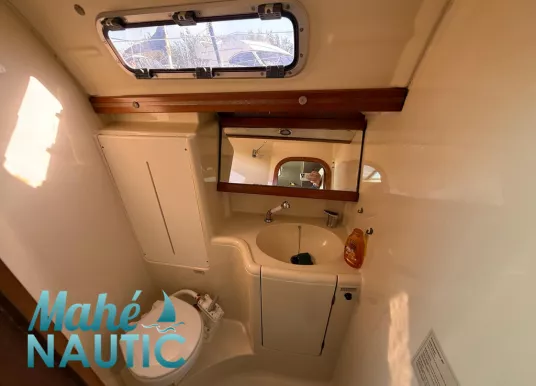 DUFOUR YACHTS - DUFOUR 365 - 13