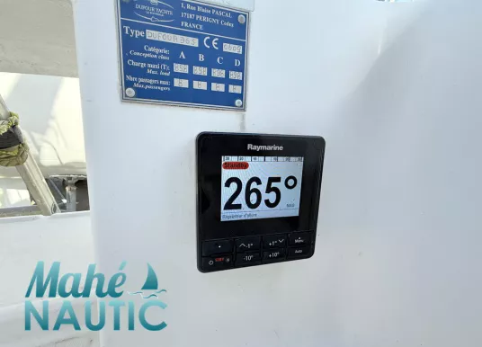 DUFOUR YACHTS - DUFOUR 365 - 17