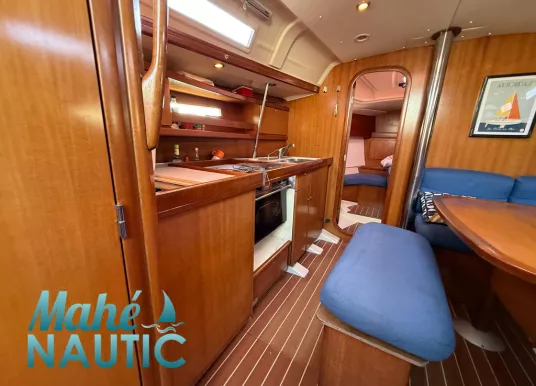 DUFOUR YACHTS - DUFOUR 365 - 10