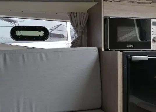 QUICKSILVER - ACTIV 875 SUNDECK - 14