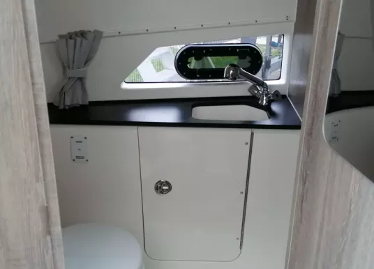 QUICKSILVER - ACTIV 875 SUNDECK - 15