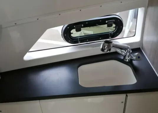 QUICKSILVER - ACTIV 875 SUNDECK - 17