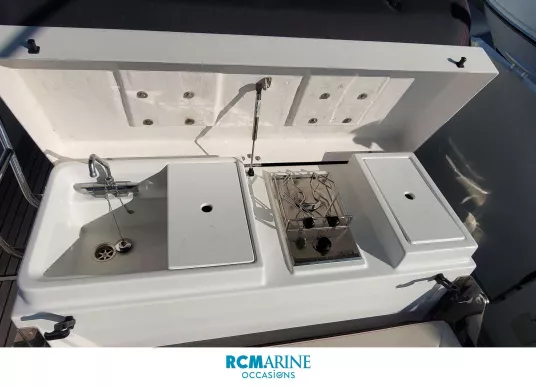 BENETEAU - FLYER 8.8 SPACEDECK - 9