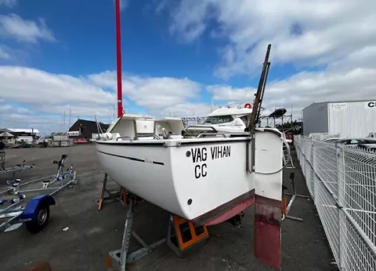 ESPACE VAG - IKONE 6 - 12