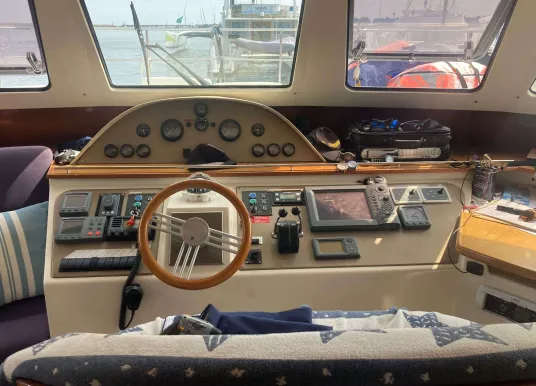 FOUNTAINE PAJOT - CUMBERLAND 44 - 3