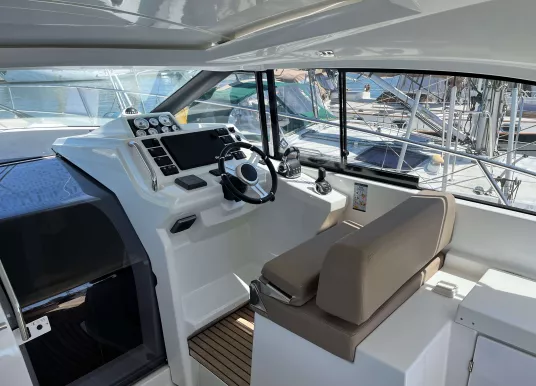 JEANNEAU - LEADER 40 - 3