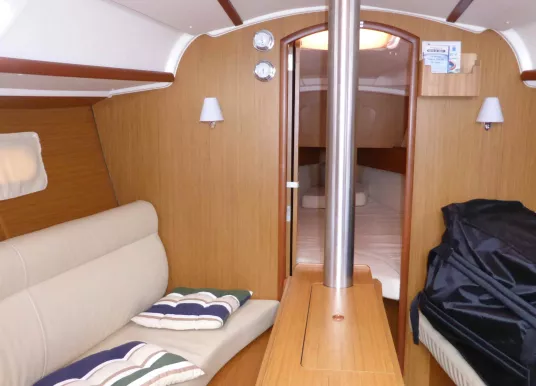 JEANNEAU - SUN ODYSSEY 32i - 18