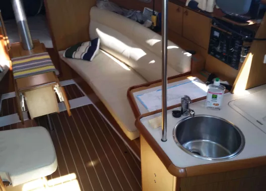 JEANNEAU - SUN ODYSSEY 32i - 19