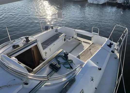 JEANNEAU - SUN ODYSSEY 32i - 6