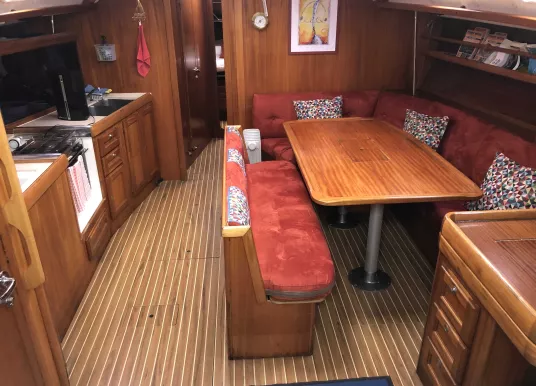 DUFOUR YACHTS - DUFOUR 43 CLASSIC - 2