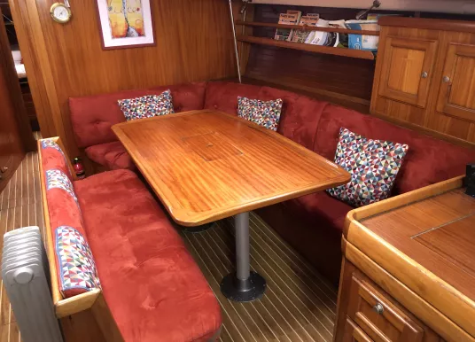 DUFOUR YACHTS - DUFOUR 43 CLASSIC - 15