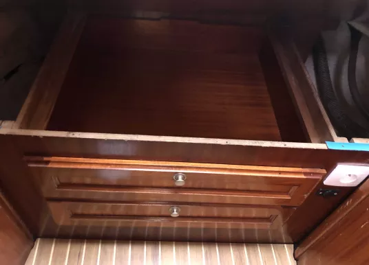 DUFOUR YACHTS - DUFOUR 43 CLASSIC - 29