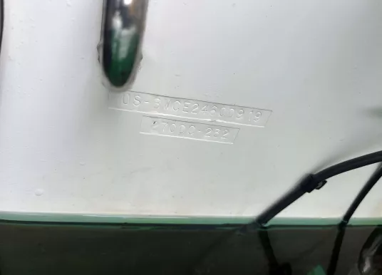 BOSTON WHALER - VANTAGE 270 - 14