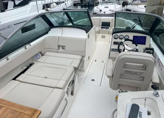 BOSTON WHALER - VANTAGE 270 - 6