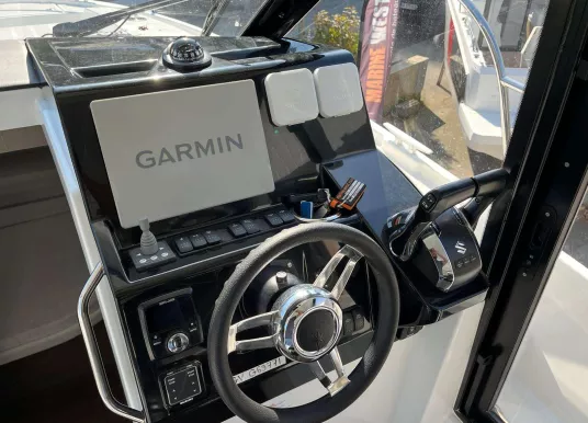 JEANNEAU - MERRY FISHER 895 - 9