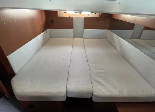 JEANNEAU - LEADER 40 - 17