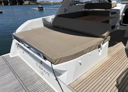 JEANNEAU - LEADER 40 - 28