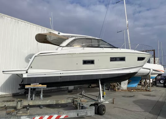 JEANNEAU - LEADER 40 - 38