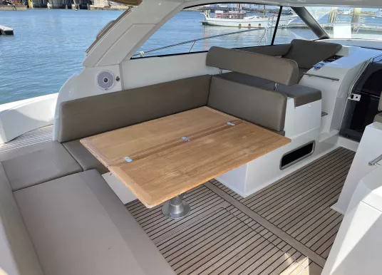 JEANNEAU - LEADER 40 - 5