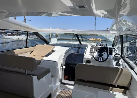 JEANNEAU - LEADER 40 - 7