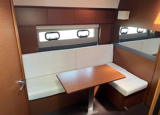 JEANNEAU - LEADER 40 - 8